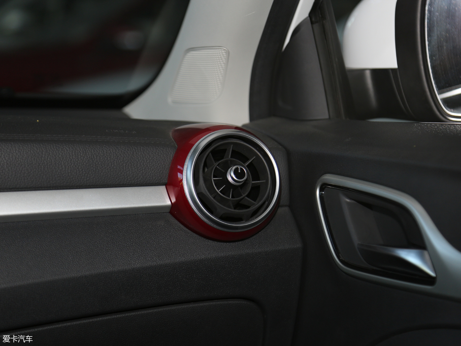 2018MG ZS 1.5L ԄW V