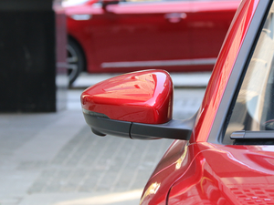 201820T ԄTrophy\ӻW V ^