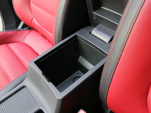 201820T ԄTrophy\ӻW V g