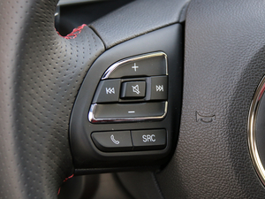 201820T ԄTrophy\ӻW V п؅^