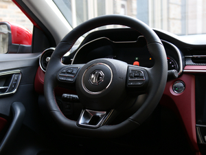 201820T ԄTrophy\ӻW V п؅^