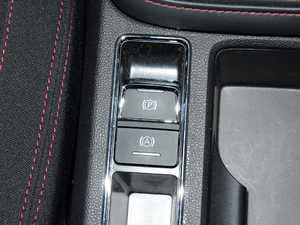 201820T Ԅ(dng)Ӣ(lin) (gu)VI v܇Ƅ(dng)