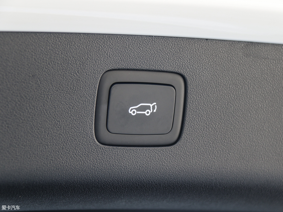 2018MG HS 30T Trophy ɠɳȼ