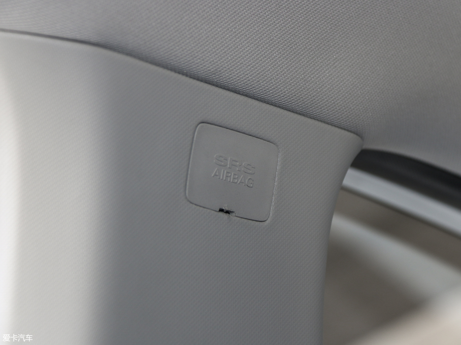 2018MG HS 30T Trophy ɠɳȼ