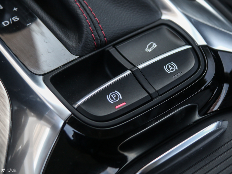 2018MG HS 30T Trophy ɠɳȼ