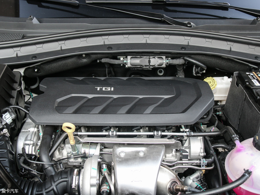 ϵͳHSǿHS30T Trophyֱ42.0TGIԱ170kW231Ps߹360NmĳǿŤأʵڡ20TʹNetblueоЧ1.5T124kW169PsŤΪ250Nm