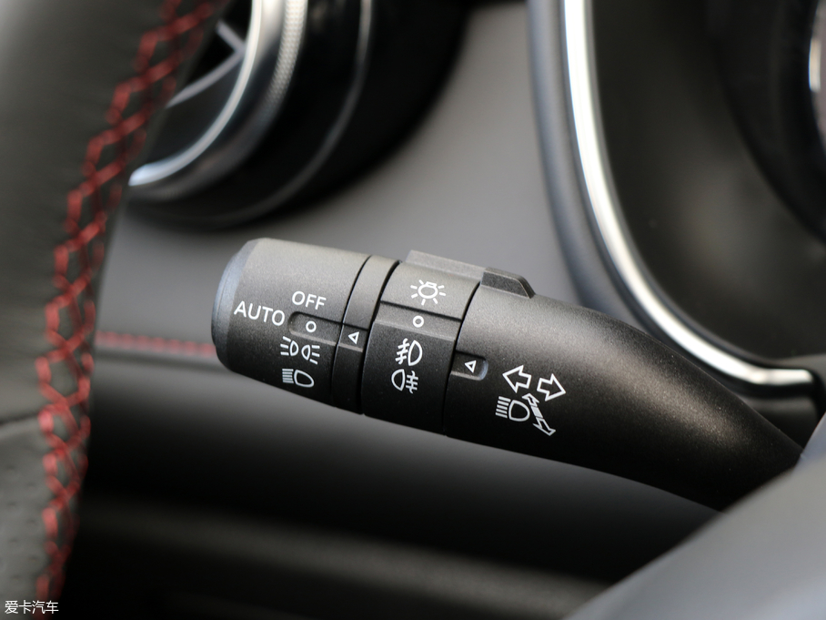 2018MG HS 20T ԄӃɠɼ