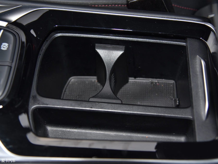 2018MG HS 30T Trophy ɠɳȼ