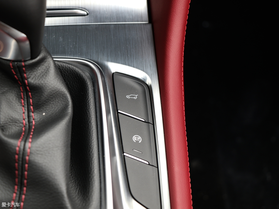 2018MG HS 30T Trophy ɠȼ