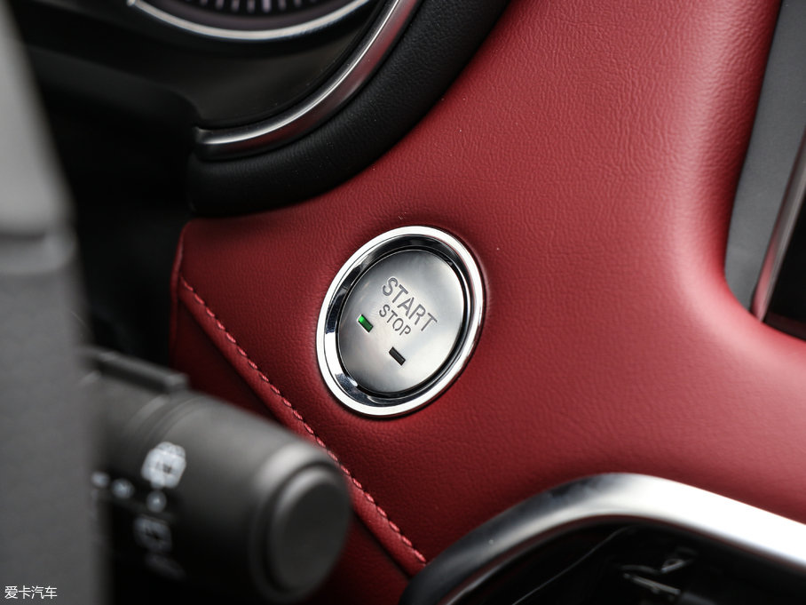 2018MG HS 30T Trophy ɠȼ