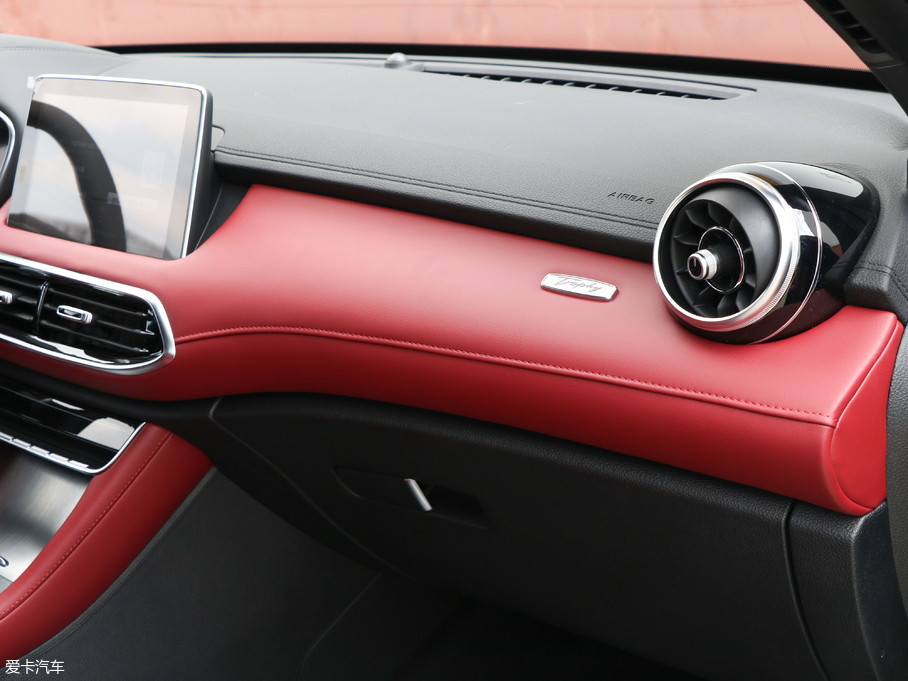 2018MG HS 30T Trophy ɠȼ