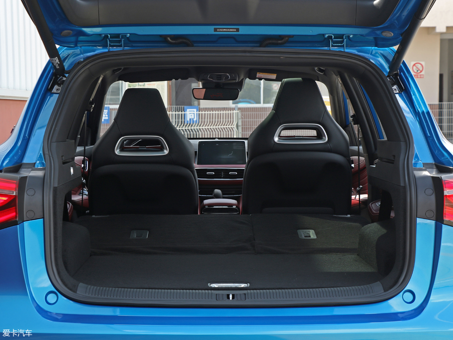 2018MG HS 30T Trophy ɠȼ