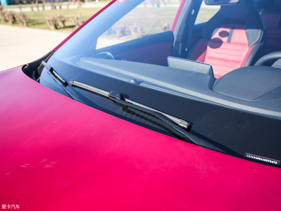 2018MG HS 30T Trophy ɠɳȼ