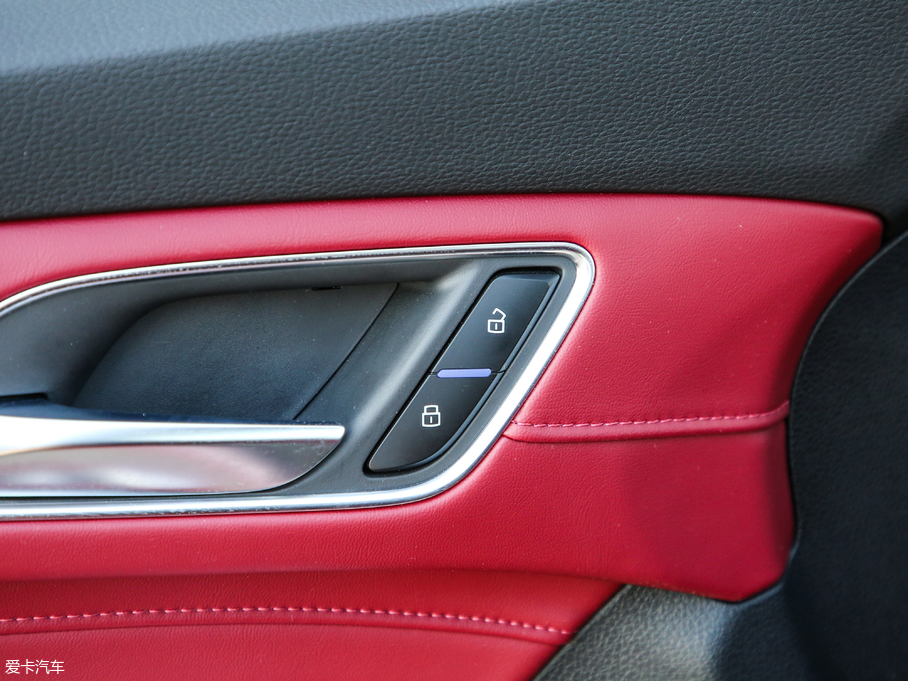 2018MG HS 30T Trophy ɠɳȼ