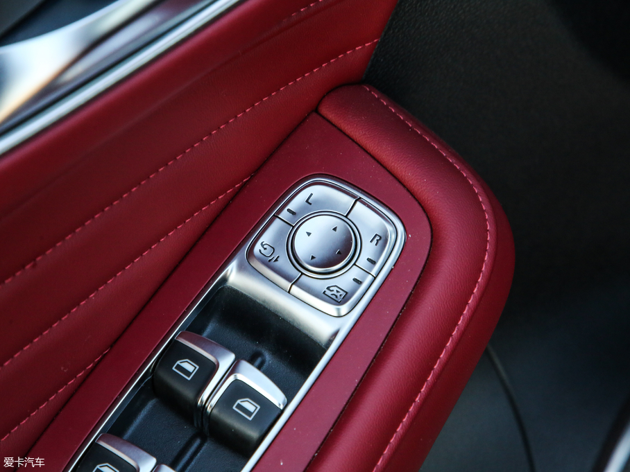 2018MG HS 30T Trophy ɠɳȼ