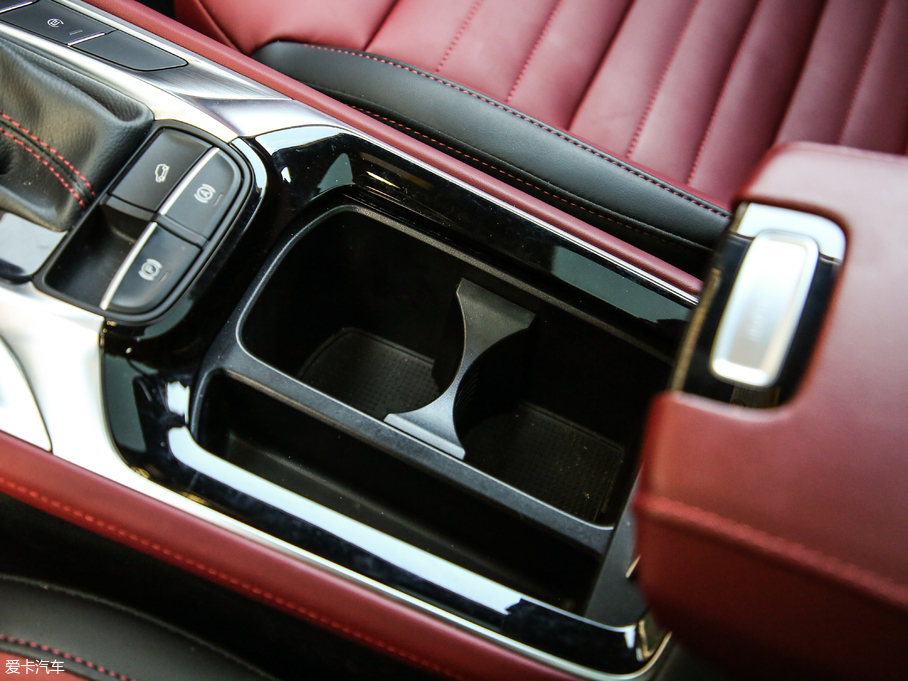 2018MG HS 30T Trophy ɠɳȼ