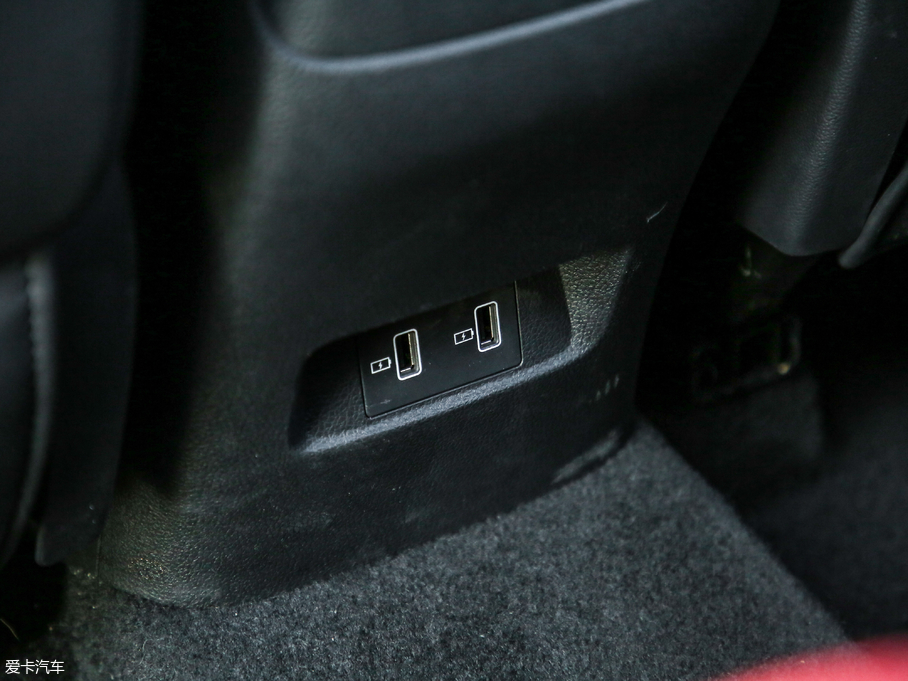 2018MG HS 30T Trophy ɠɳȼ