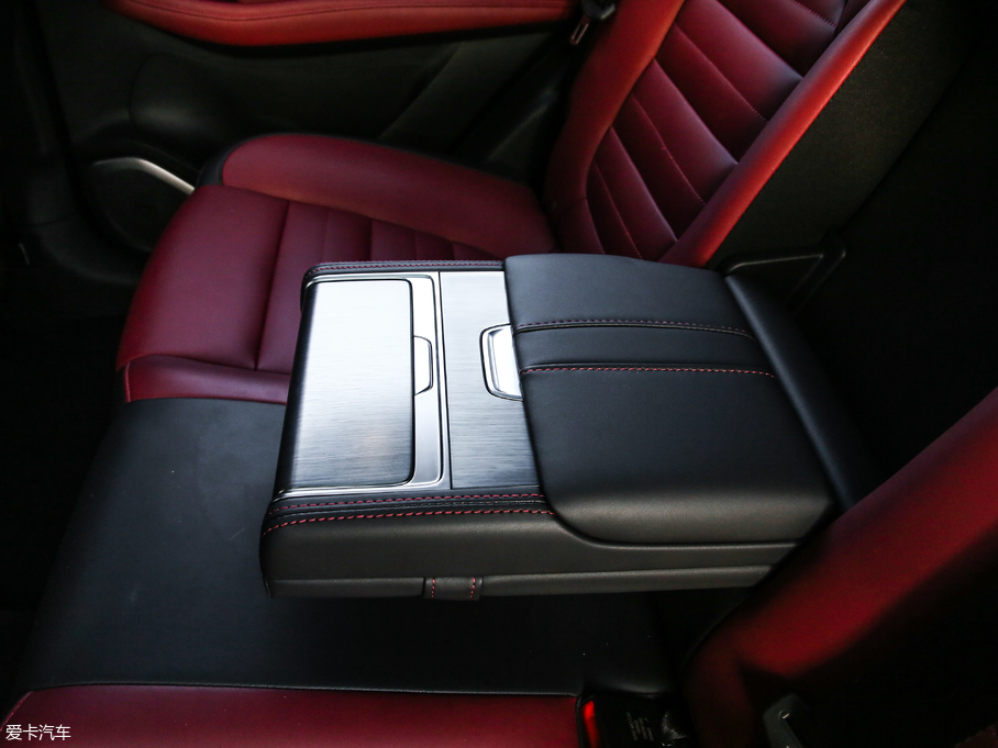 2018MG HS 30T Trophy ɠɳȼ