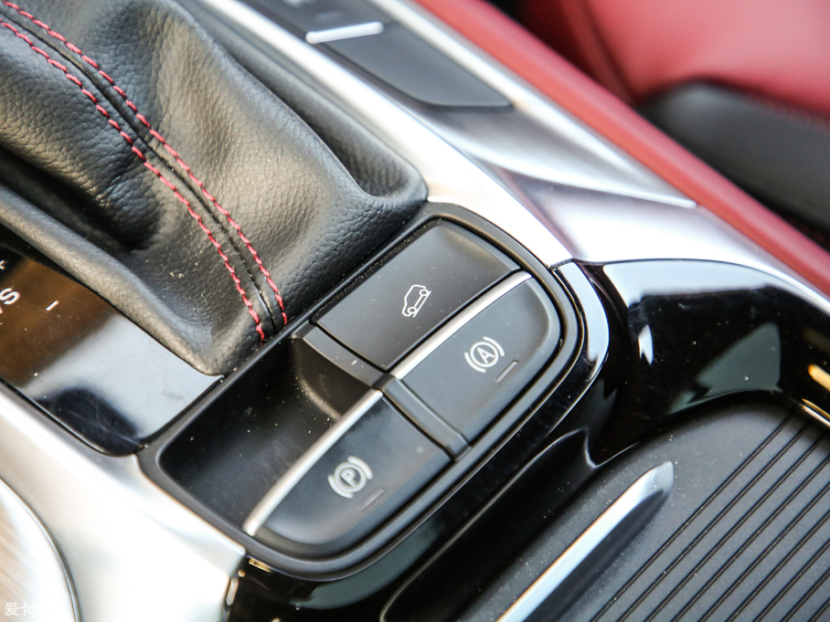 2018MG HS 30T Trophy ɠɳȼ