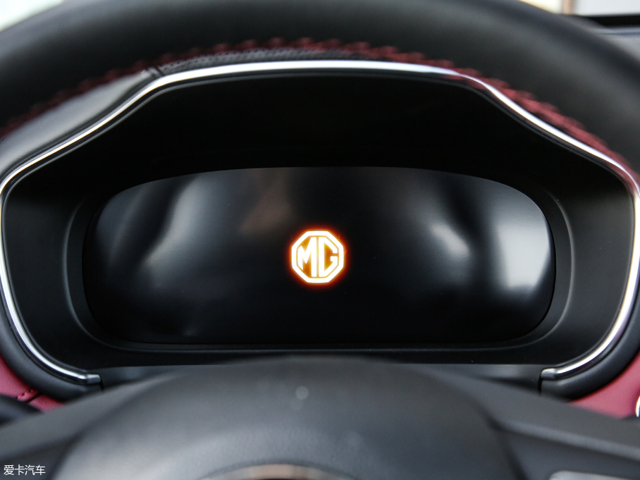 2018MG HS 30T Trophy ɠɳȼ