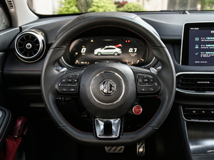 201830T Trophy ɠɳȼ P