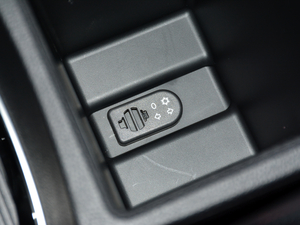 201830T Trophy (q)ɠȼ g