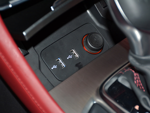 201830T Trophy ɠȼ п؅^