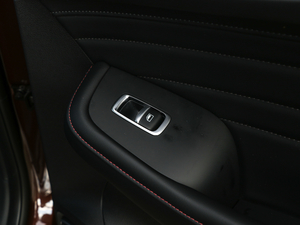 201820T ԄӃ(q)ɠɼ g