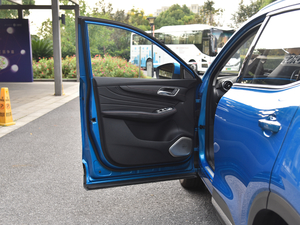 201830T Trophy (q)ɠɳȼ {λ܇T