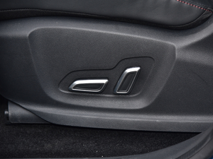 201830T Trophy (q)ɠɳȼ {{(dio)(ji)