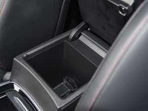 201830T Trophy ɠɳȼ g