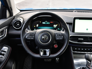 201830T Trophy (q)ɠɳȼ P