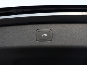 201820T ԄӃ(q)ɠɼ g