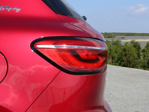 201830T Trophy ɠɳȼ ^