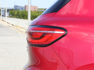 201830T Trophy ɠɳȼ ^