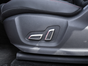 201830T Trophy ɠɳȼ {{