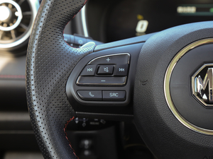 201830T Trophy (q)ɠɳȼ п؅^(q)