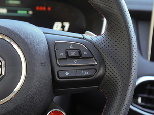 201830T Trophy (q)ɠɳȼ п؅^(q)