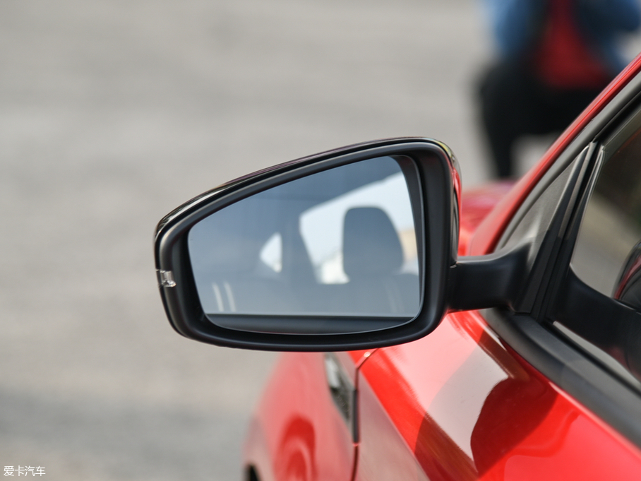 2019MG6Դ 50T Trophy 5