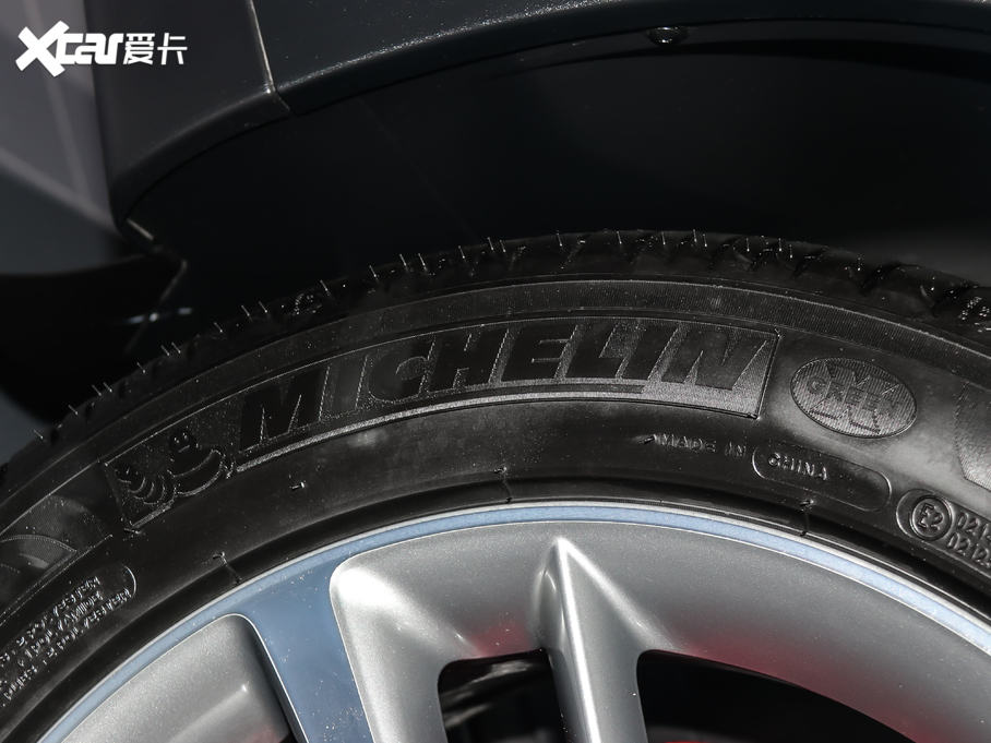 2019MG HS 20T ԄӃTrophyܰ VI