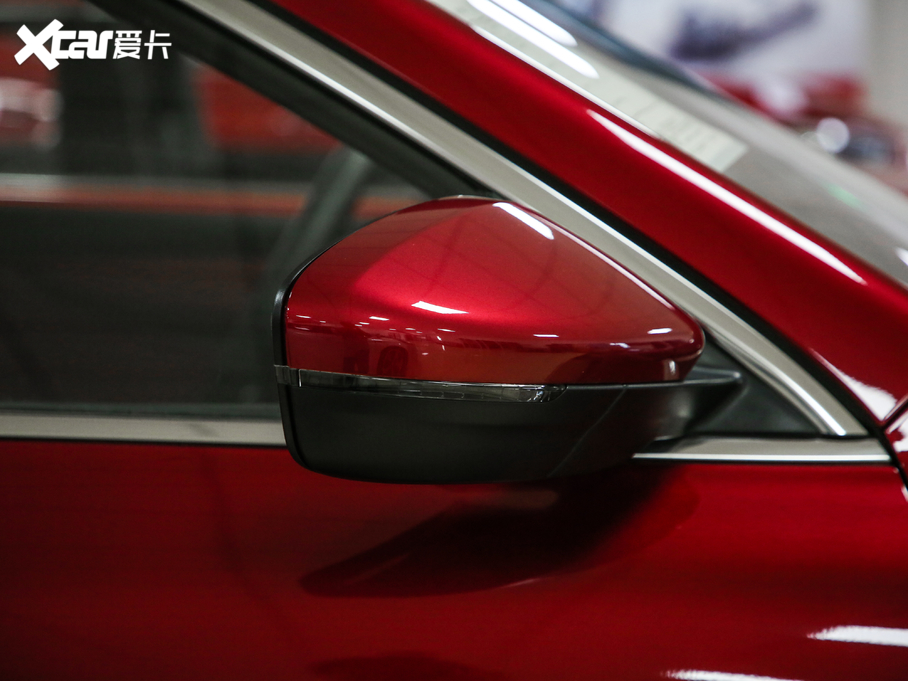 2019MG HS 20T ԄӃTrophyܰ VI