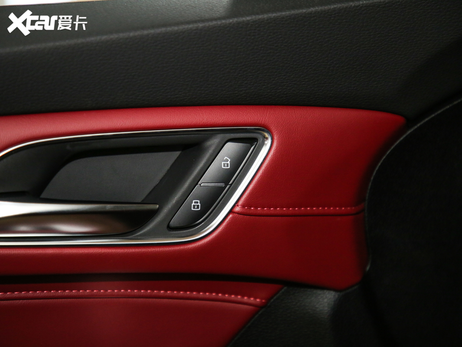 2019MG HS 20T ԄӃTrophyܰ VI