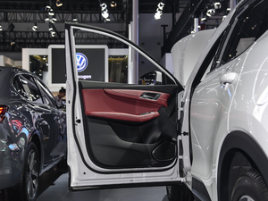 201920T ԄӃTrophyܰ VI {λ܇T