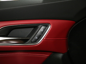 201920T ԄӃTrophyܰ VI g