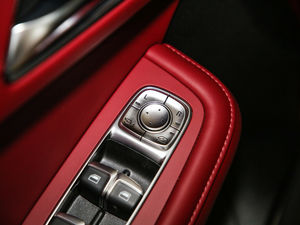 201920T ԄӃTrophyܰ VI g