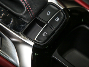 201920T ԄӃTrophyܰ VI v܇Ƅ