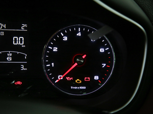 201920T ԄӃTrophyܰ VI п؅^