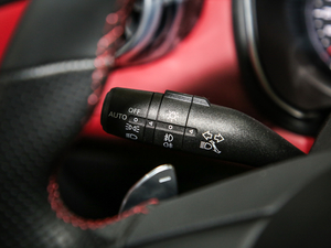 201920T ԄӃTrophyܰ VI п؅^