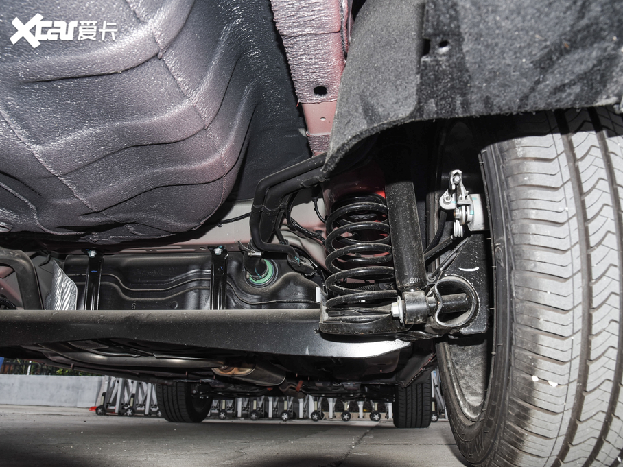 2020MG ZS ȫf(wn)N(xio) 1.5L ք(dng)65Ļ촰