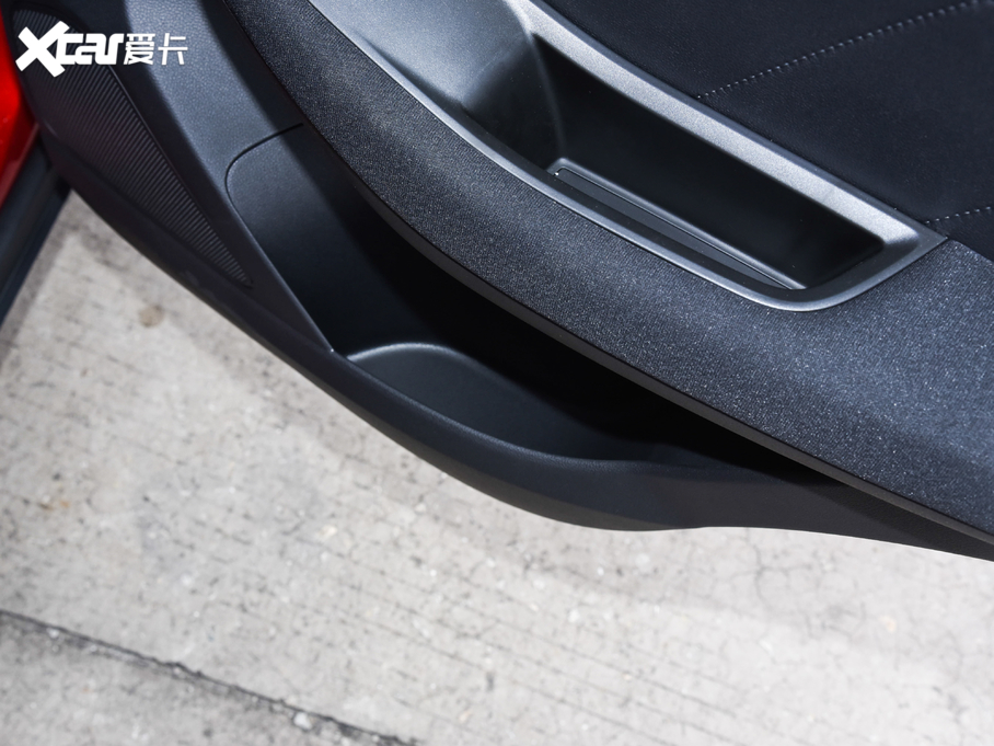 2020MG ZS ȫf(wn)N(xio) 1.5L ք(dng)65Ļ촰